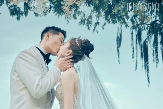 解锁吉鹿力问答社区,尽在小平房兄弟多出来一个死一个谜语打一物